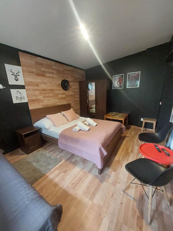 Funky Garage Studio Гданск Екстериор снимка