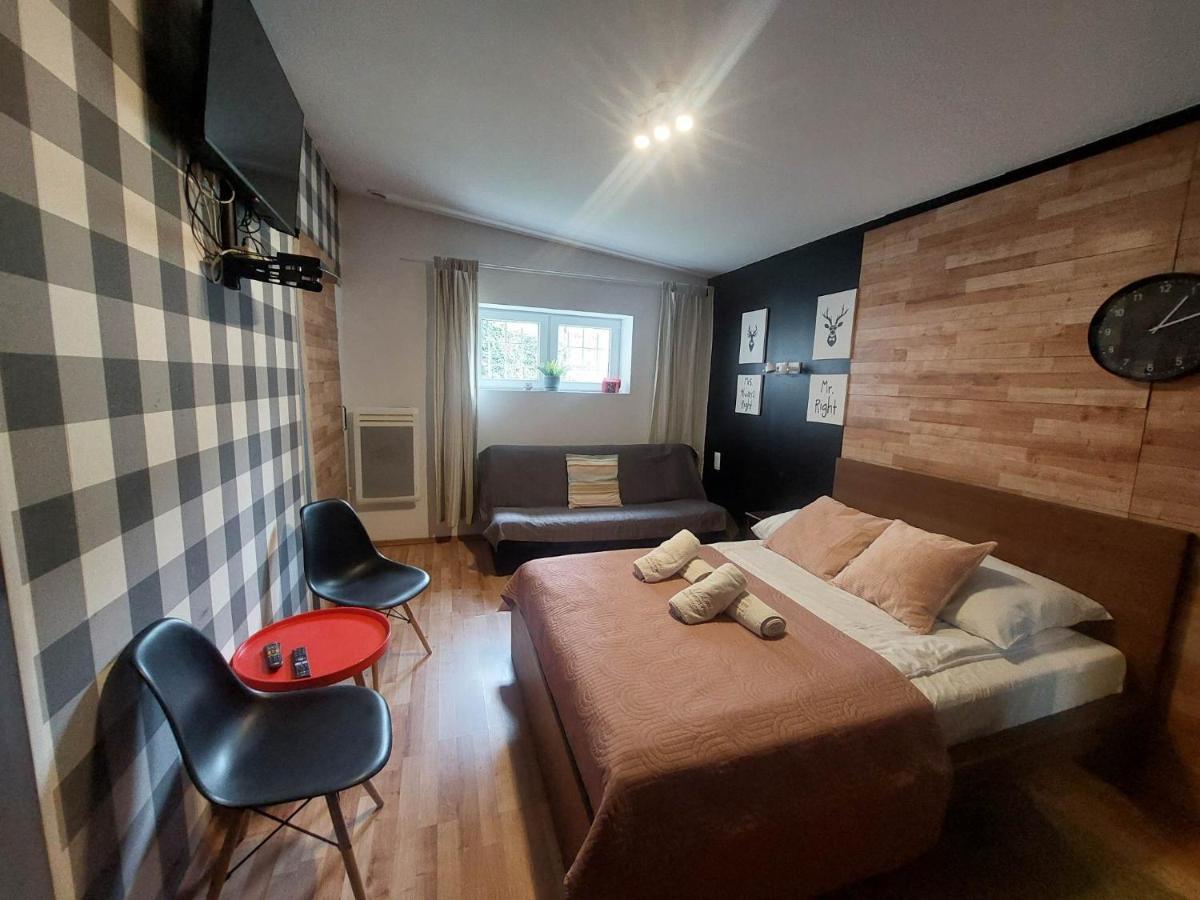 Funky Garage Studio Гданск Екстериор снимка